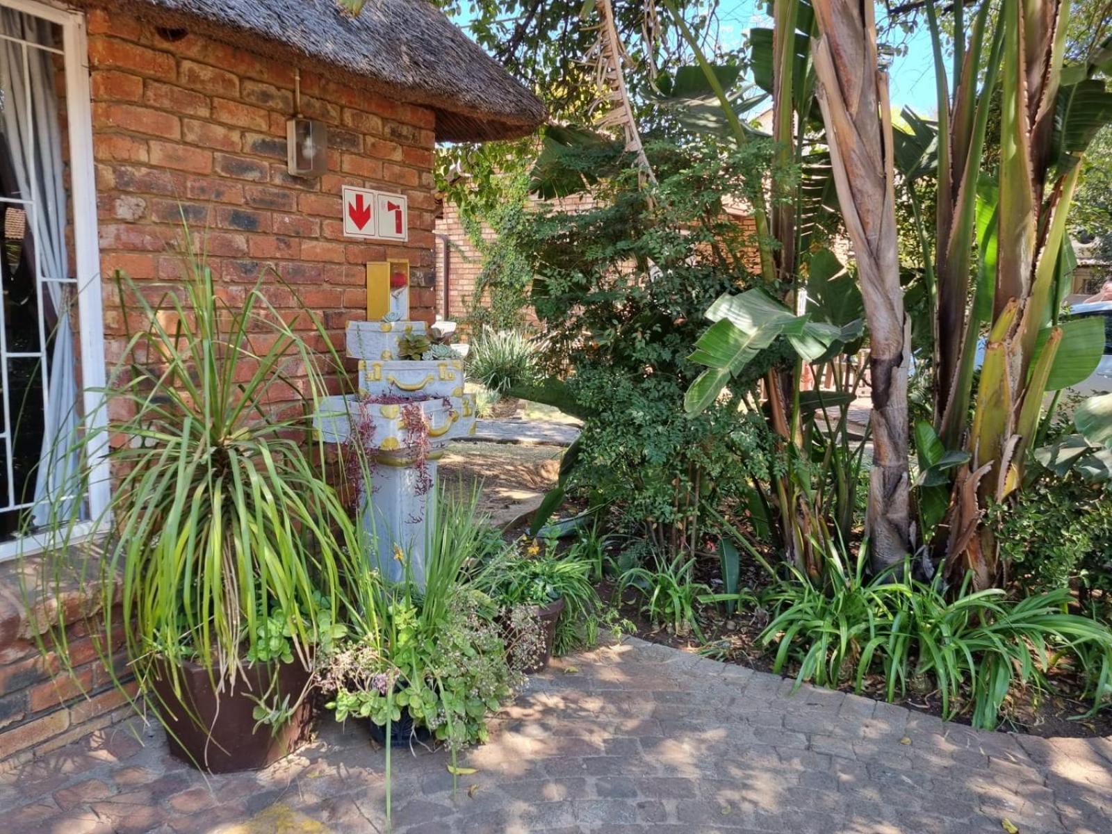 Airport Inn Bed And Breakfast Kempton Park Exterior photo