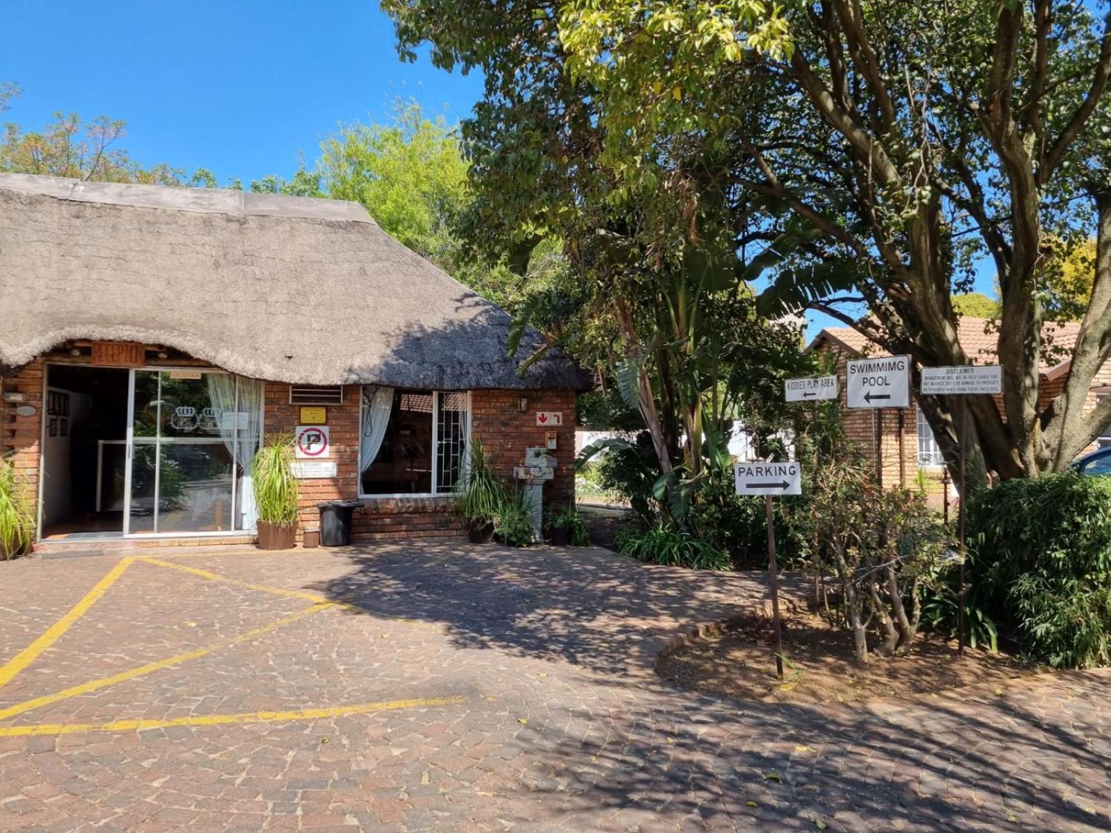 Airport Inn Bed And Breakfast Kempton Park Exterior photo